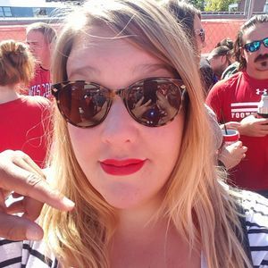 Meet your Posher, Lindsey